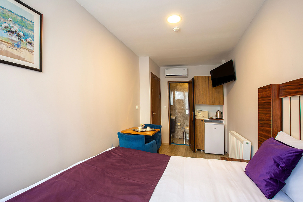 Pera Sultan Suite Hotel