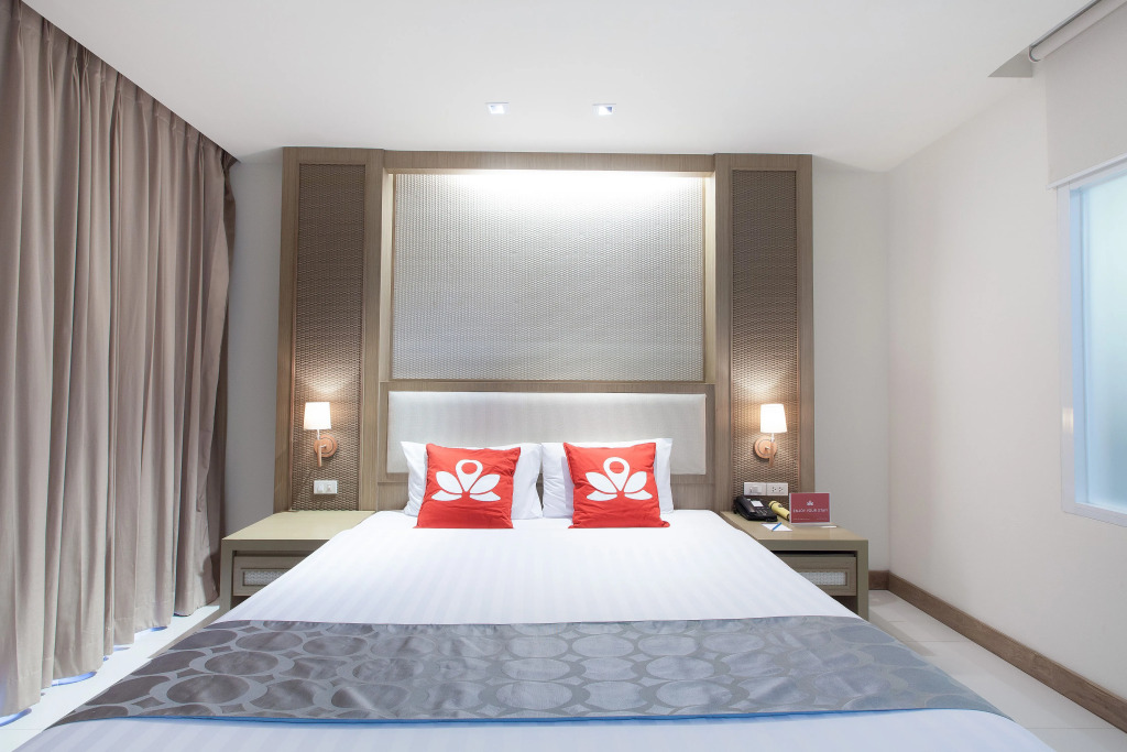 Отель ZEN Premium Marlin Plaza Patong