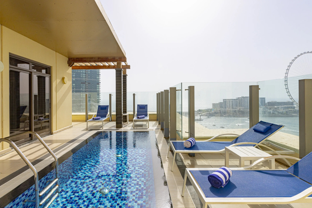 Roda Amwaj Suites
