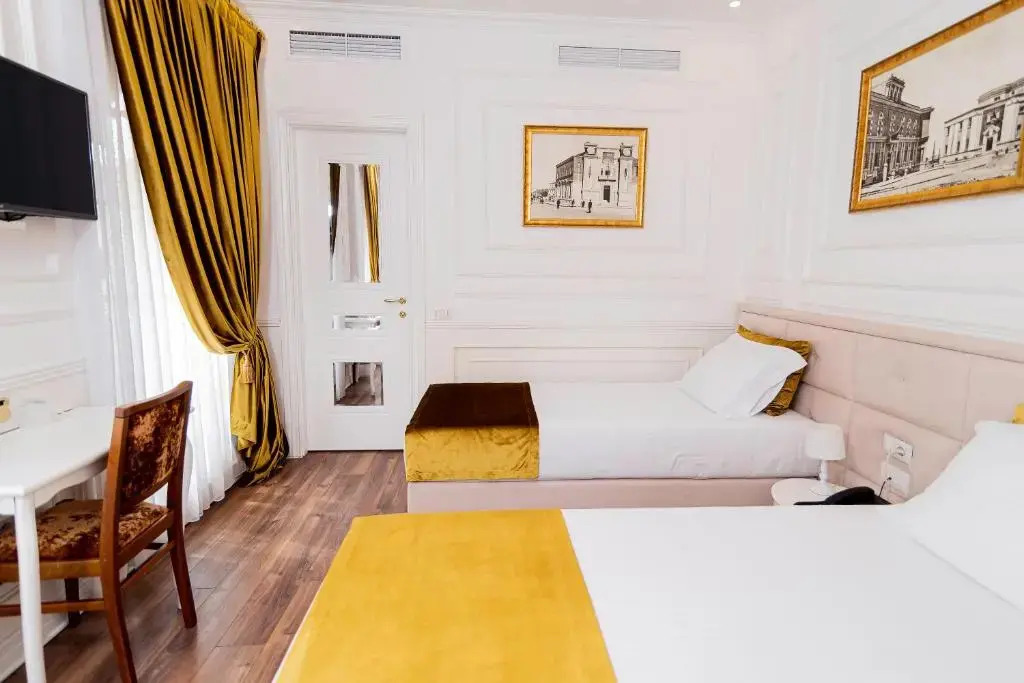 Eler Hotel