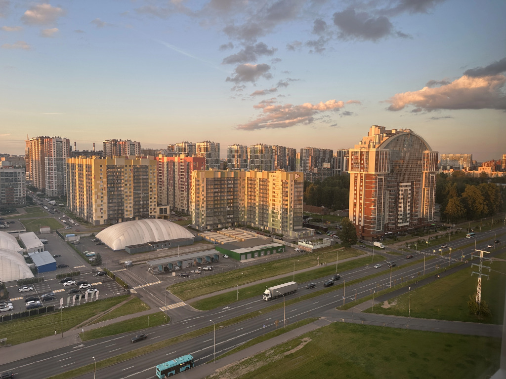 Квартира Стильная евродвушка у метро Лесная