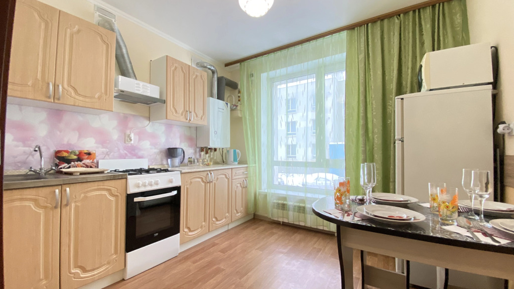 Квартира на Петра Тарасова 15