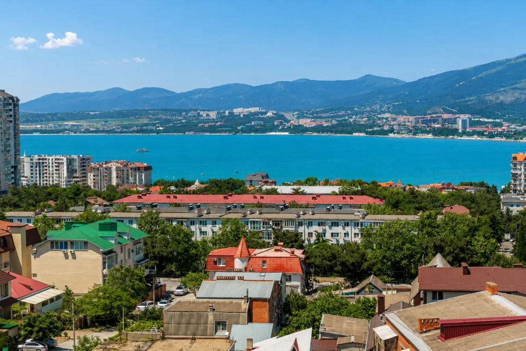 Квартира 1 Комнатная с Балконои и Видом на Море