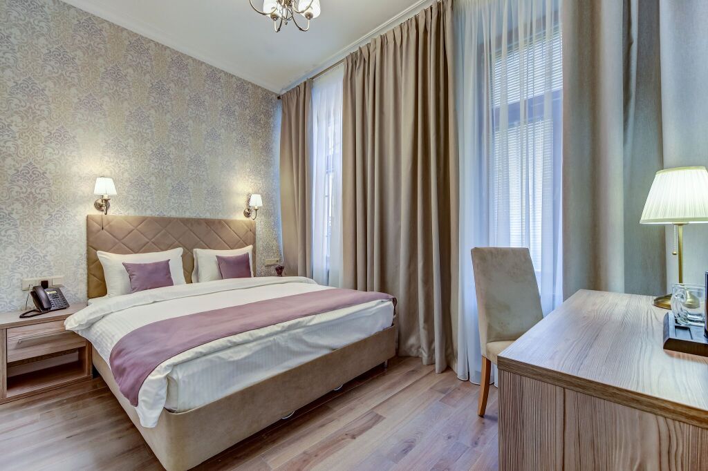 Boutique apartments. Апарт-отель Санкт-Петербург. Бутик апарт отель. Бутик отель фасады. Павловские апартаменты Санкт-Петербург.