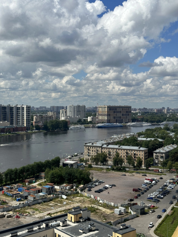 Квартира Студия с панорамным видом на Неву
