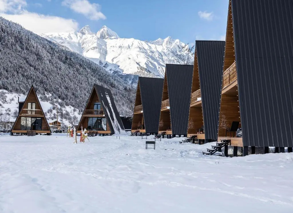 Курортный отель Winterfell Mestia - Premium Chalet Complex & SPA
