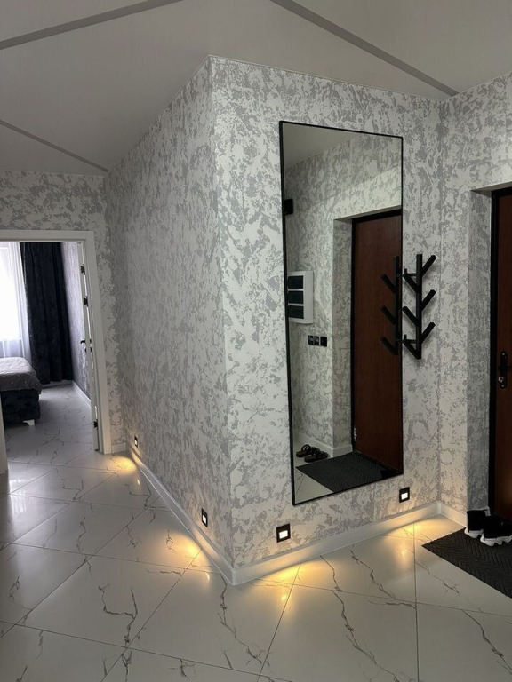 Квартира Клюква в золоте