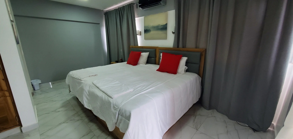 Отель Boca Grande Suites