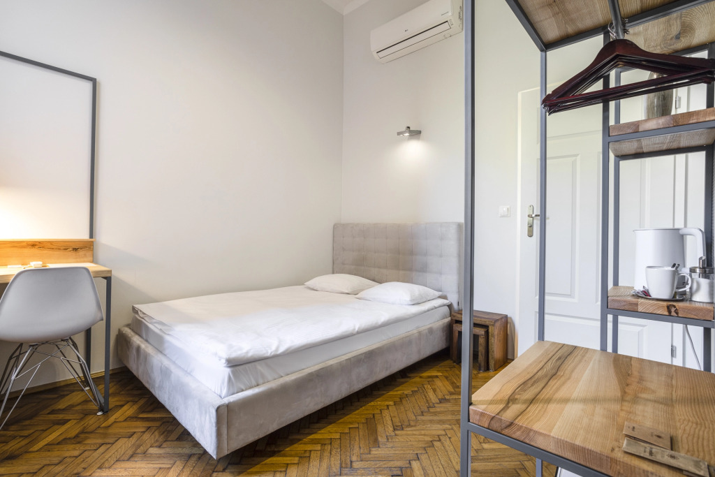 Мини-Отель NOVUMHOUSE - Straszewskiego