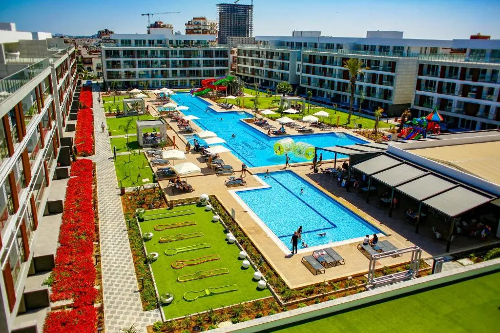 Отель Courtyard Long Beach Holiday Resort