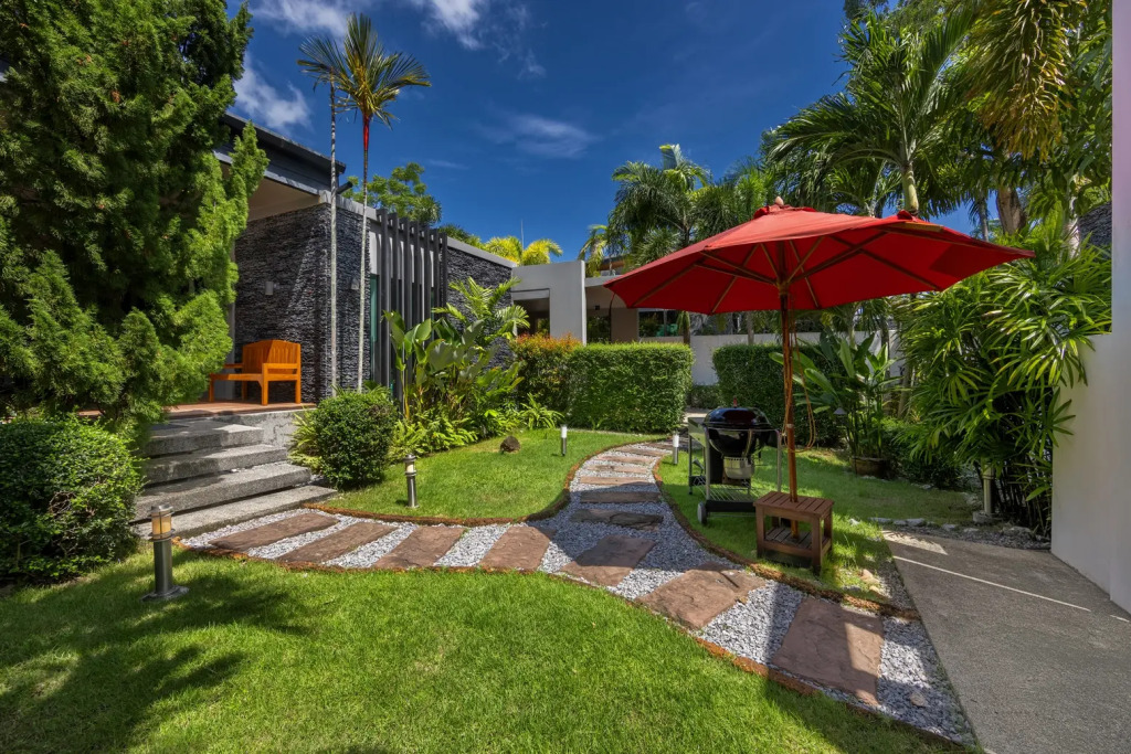 Вилла Fam with Private Pool near Nai Harn Beach