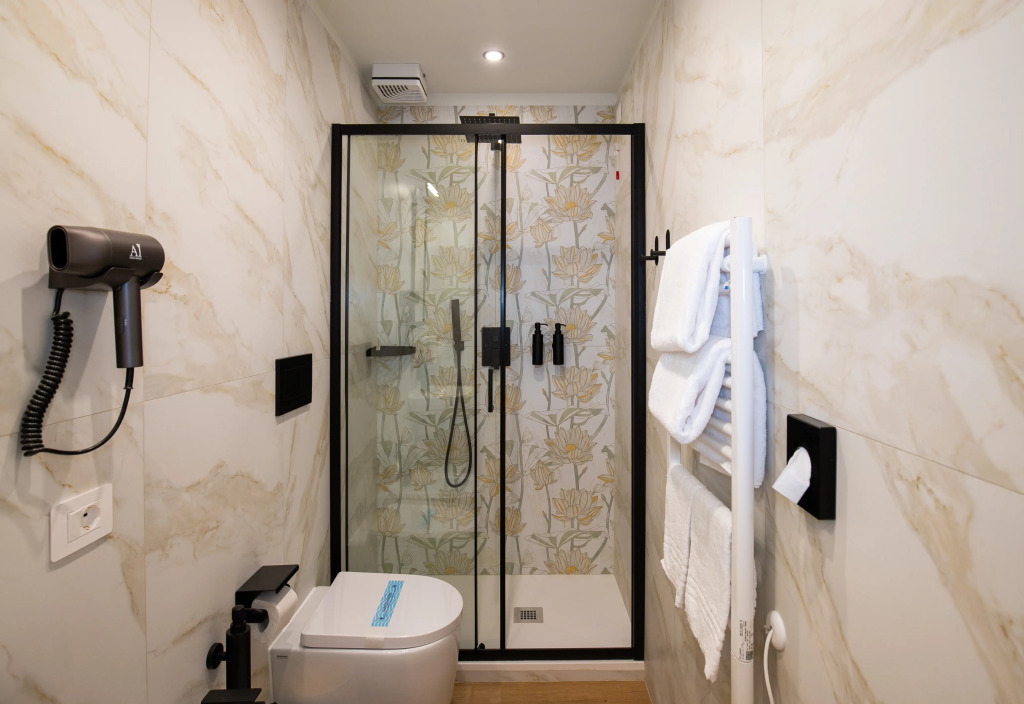 Бутик-отель Aiello Hotels - Isola Design District