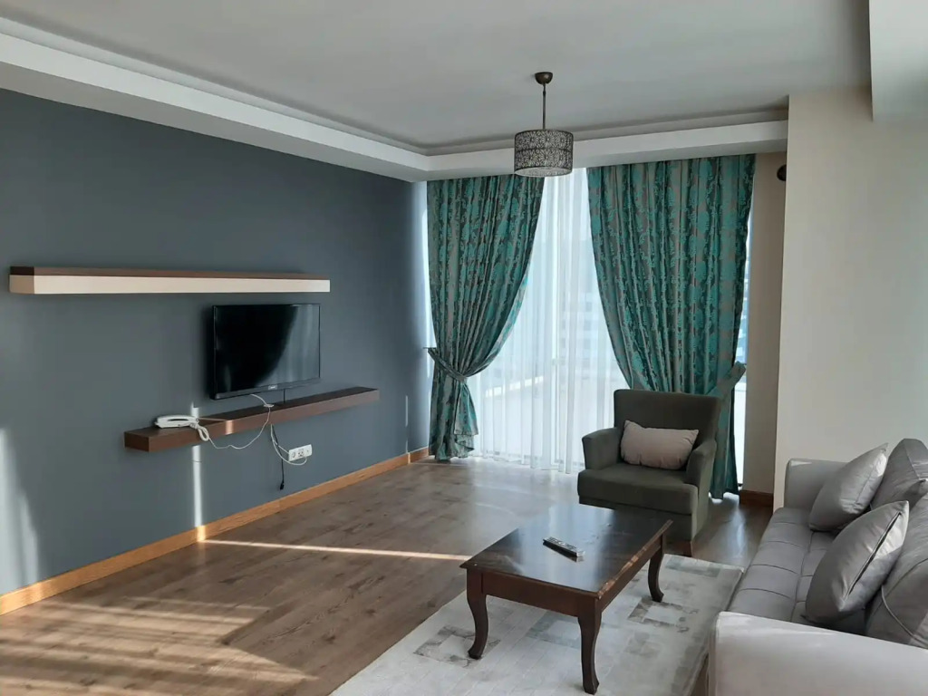 Myy Suites Apart-Hotel