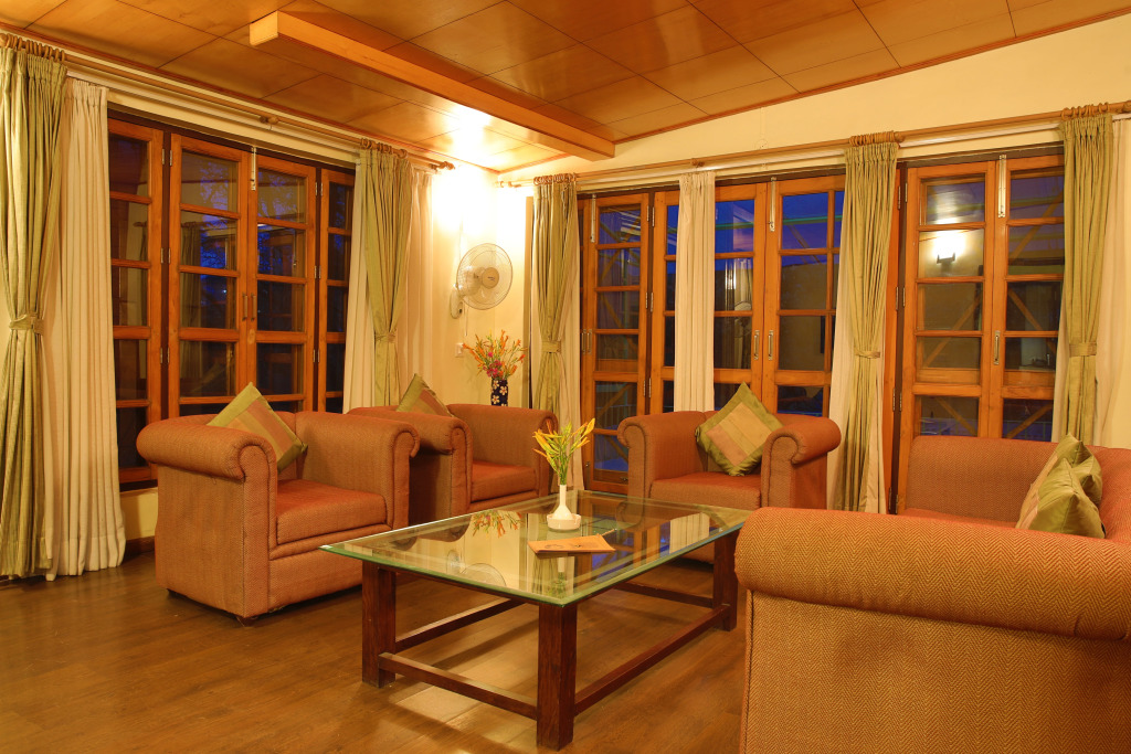 Latitude 29 by The Lake Resort