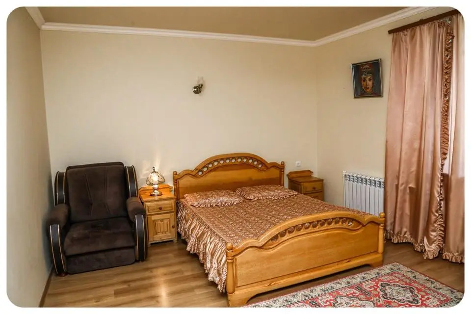 Hayi Tun Guest House
