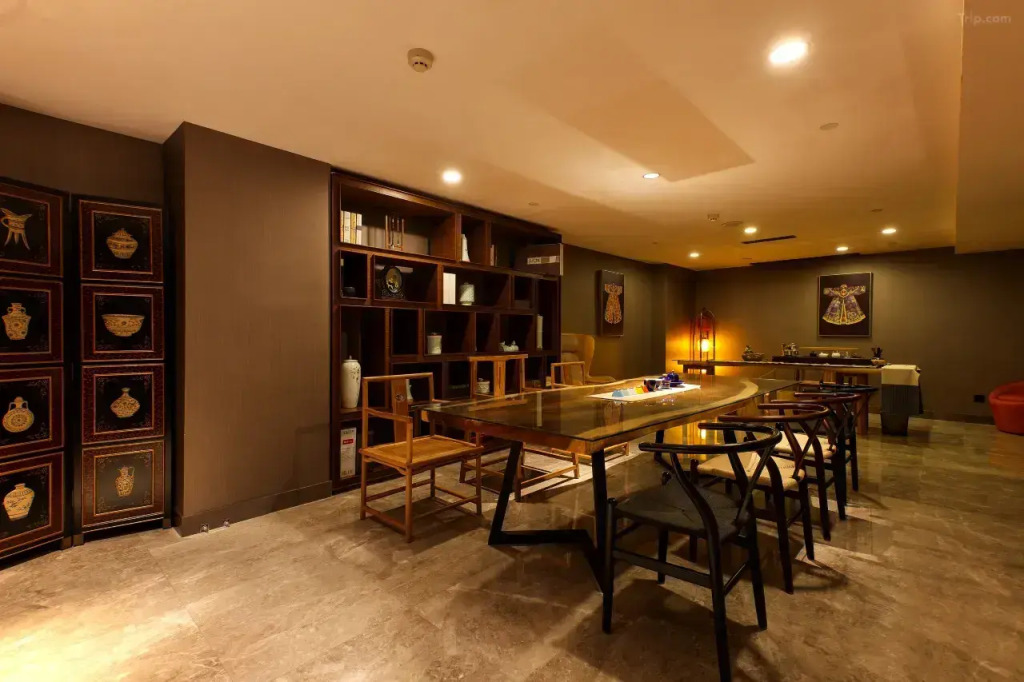 Отель Hampton by Hilton Chengdu Kuanzhai Alley