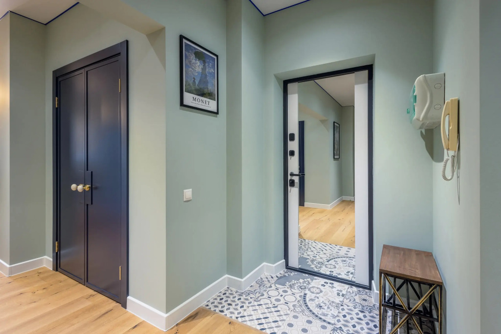 Квартира MyHomeYourHome на Невской 19