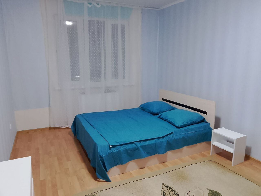 Квартира двухкомнатная на улице Курыжова 9