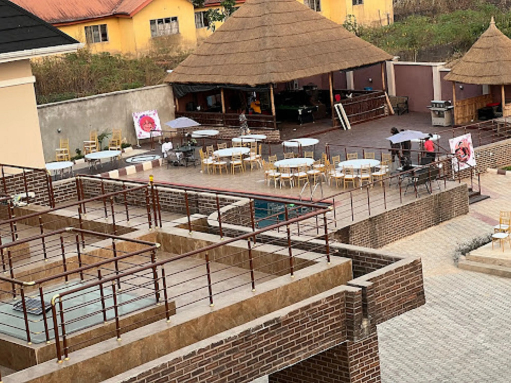 Отель Ibom Waterfall Resort & Suites Arochukwu