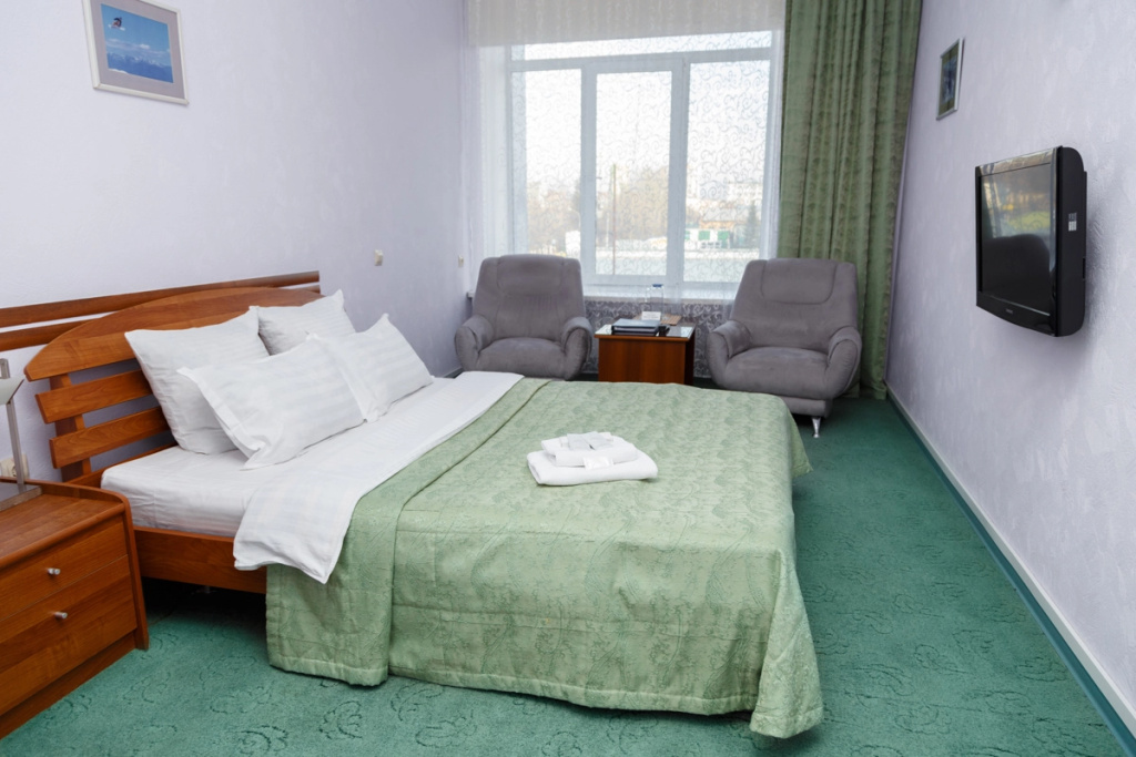 Alioth Hotel