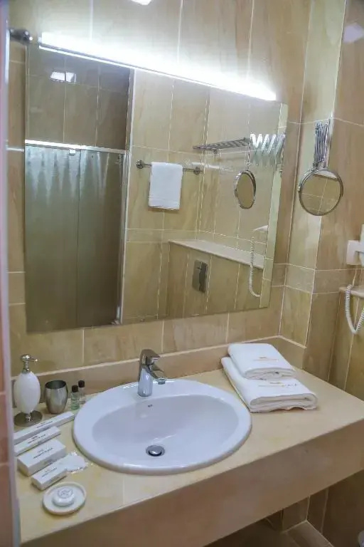 Infinity Plaza Hotel Block 2