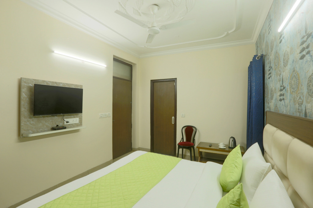 Отель Airport Mayank Residency