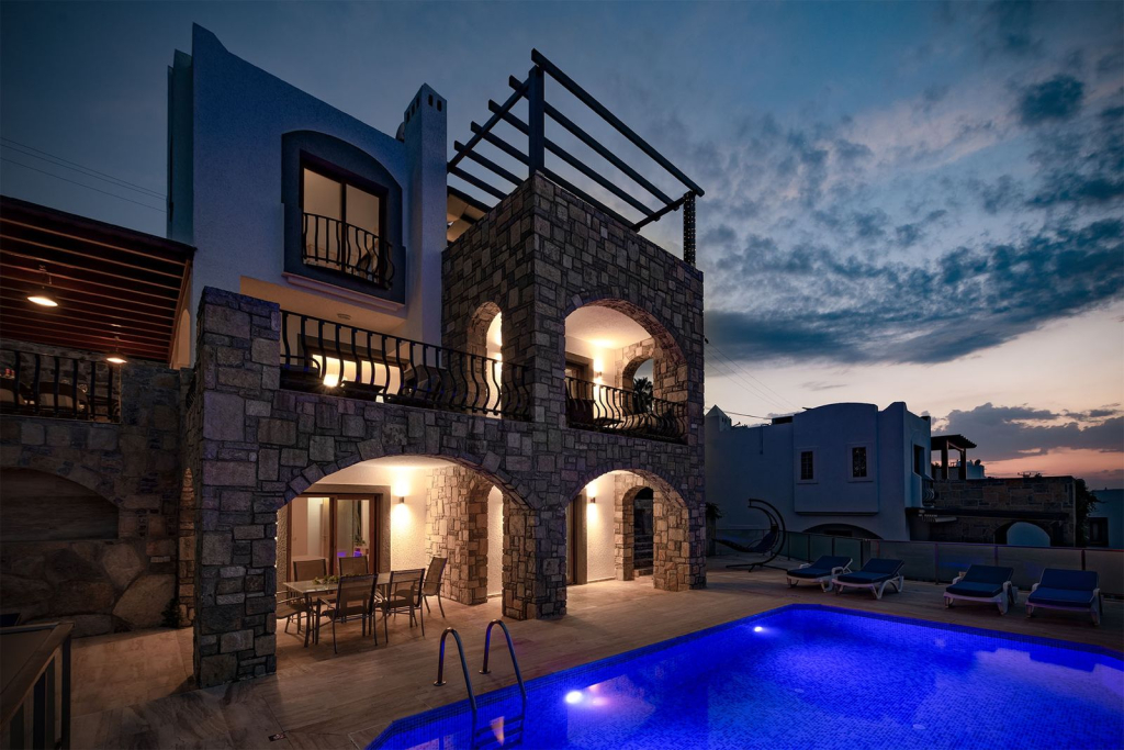 Вилла 3 Bedroom Villa with Private Pool and Sea View for Rent in Bodrum Yalıkavak BD4148