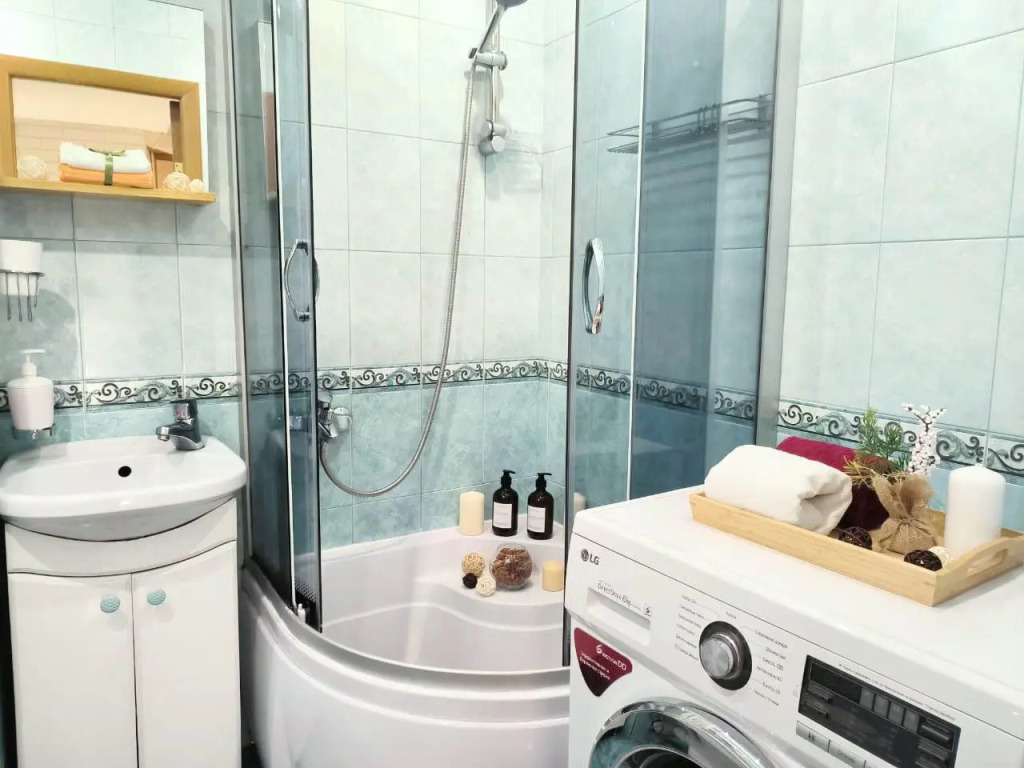 Уютные апартаменты Lora Home на Пражской