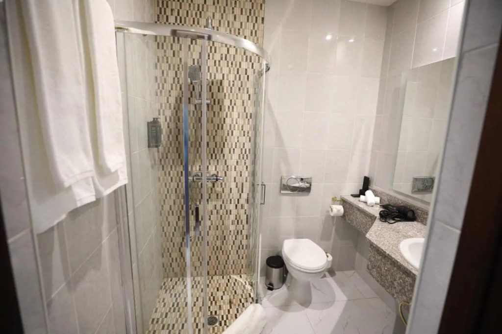 Eighty Eight Deluxe Hotel & Spa