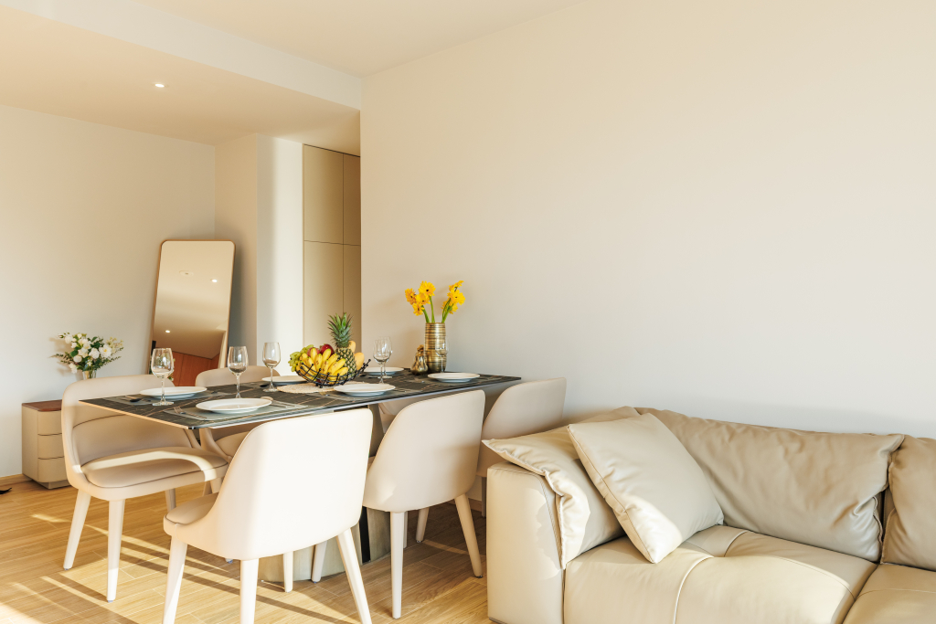 Апартаменты Luxurious 3bd near beachside