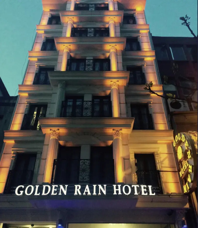 Rain Golden Hotel