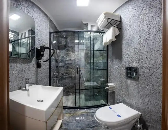 Luxury Airport Hotel By Zazzoni-İstanbul Airport