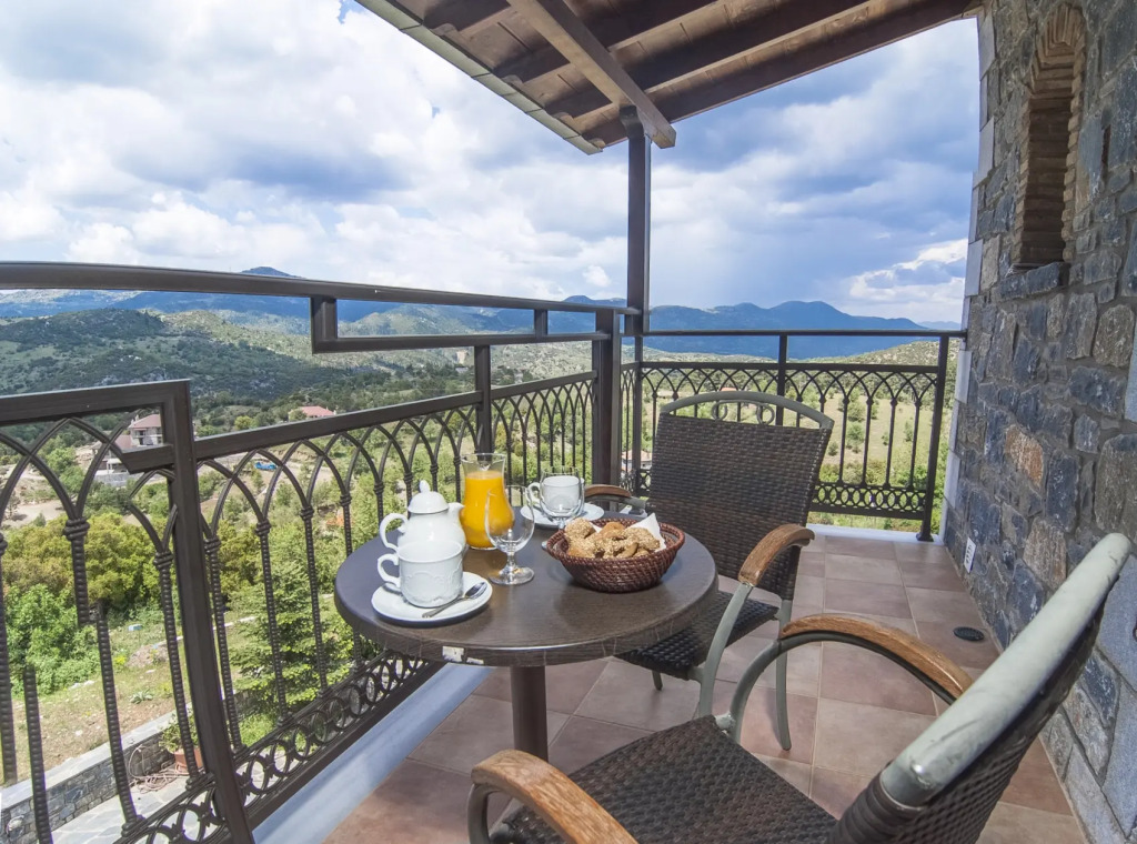 Aiora Guesthouse