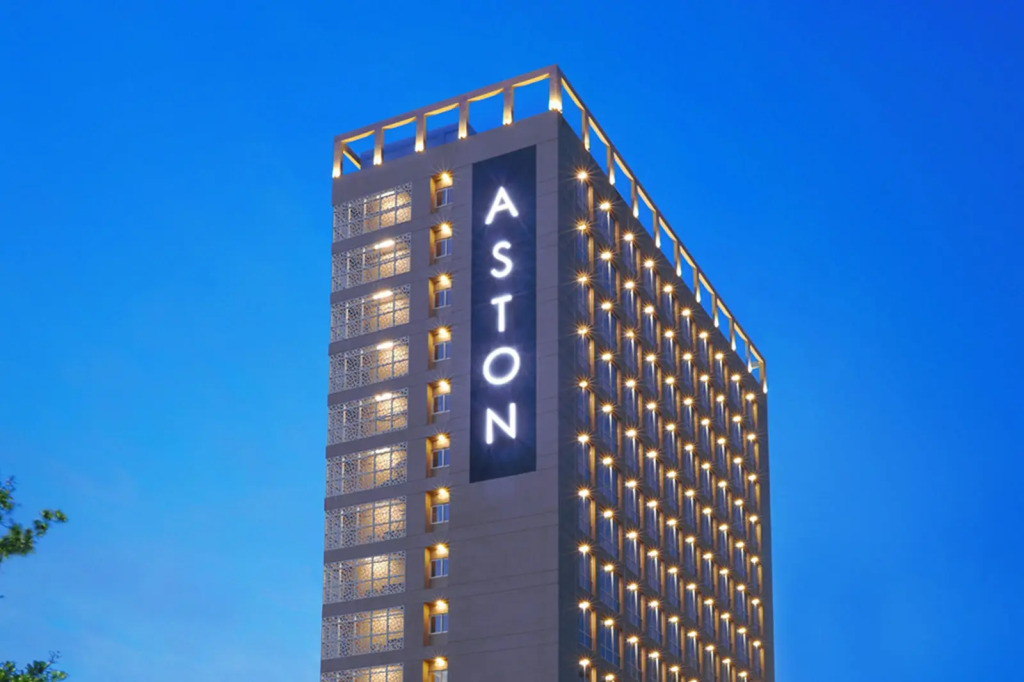 Отель Aston Nagoya City Hotel