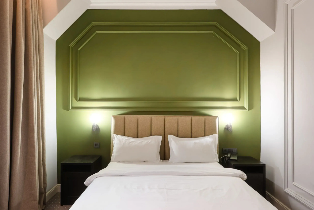 GRAND OPERA HOTEL