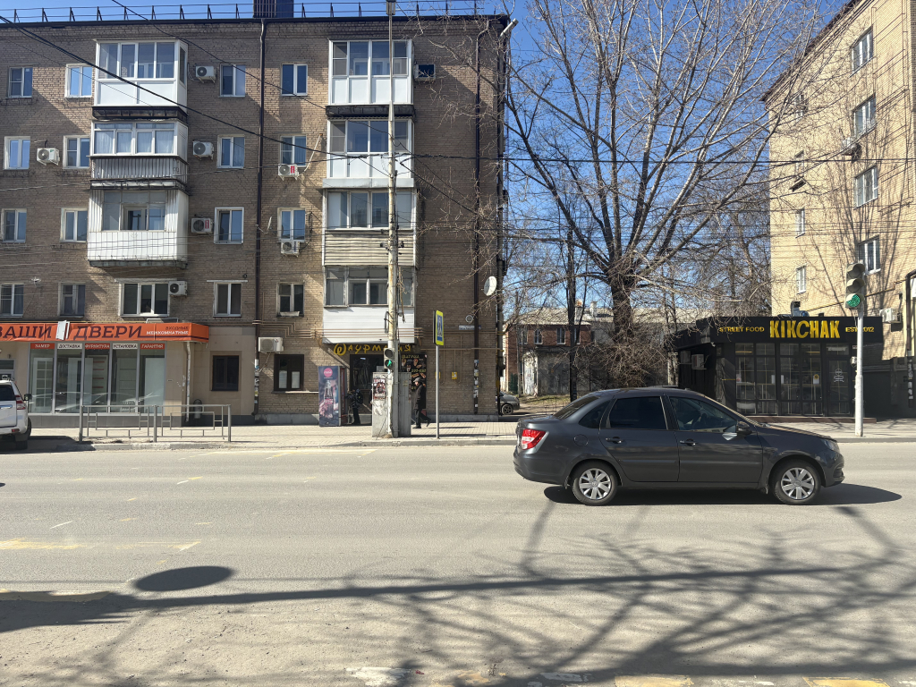 Квартира на Проспекте Победа Революции Д.128б