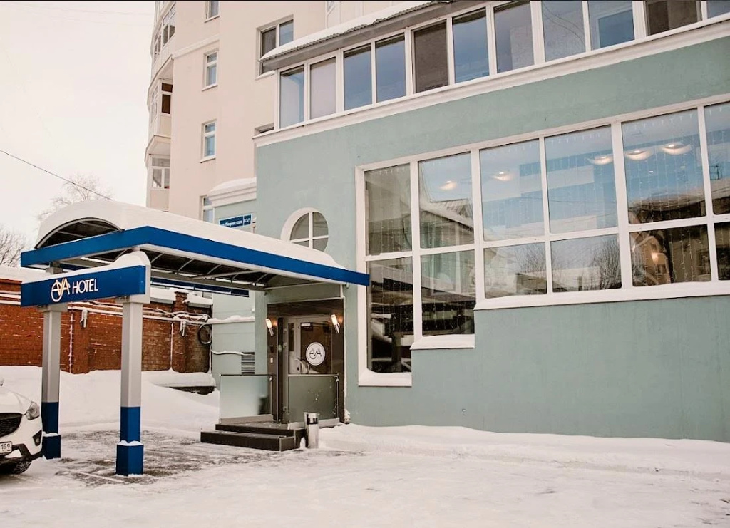 Отель Ева