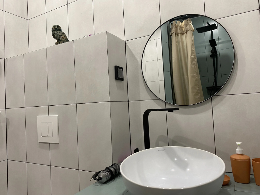 Студия в центре около УдГУ, стадиона Зенит, Арена