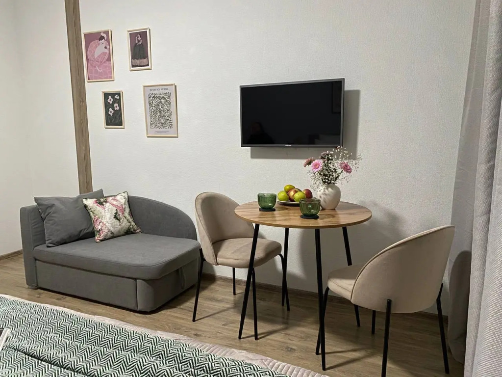 Апартаменты R-Home Start 11025