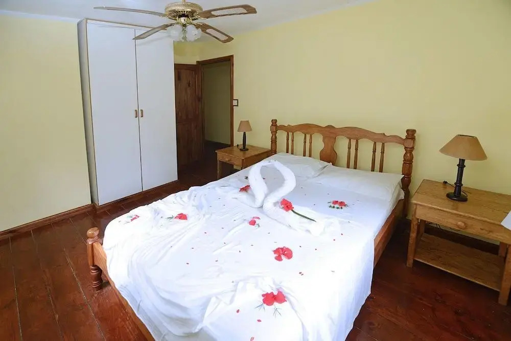 Курортный Отель Le Vasseur La Buse Eco Resort