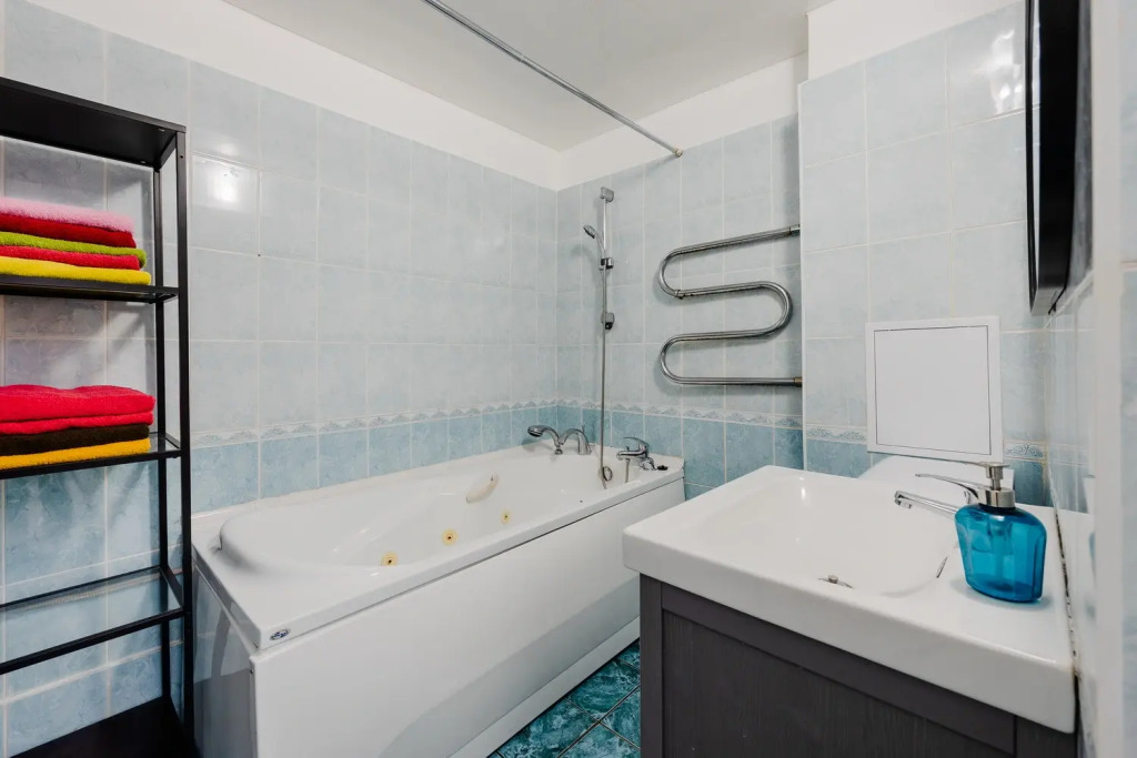 Апартаменты SpbStay на Марата 4 с тремя спальнями (до 10 чел)