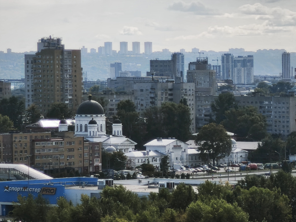 Квартира современная трёхкомнатная