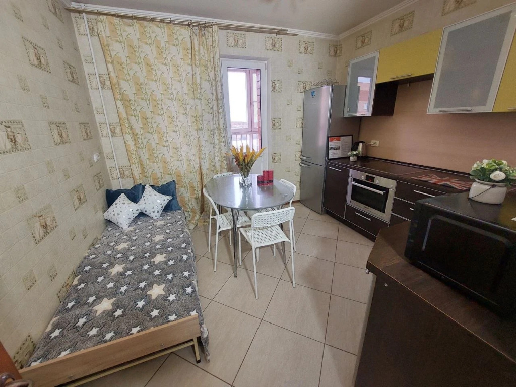 Квартира 1 Ком 52 м2 6 Кроватей
