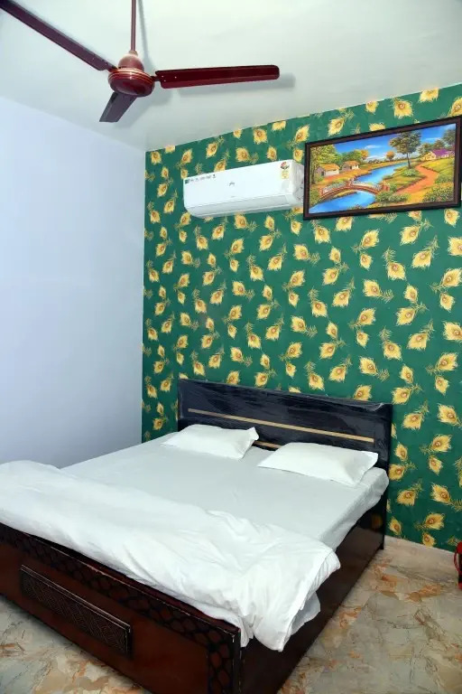 Отель Relax With Ramayana
