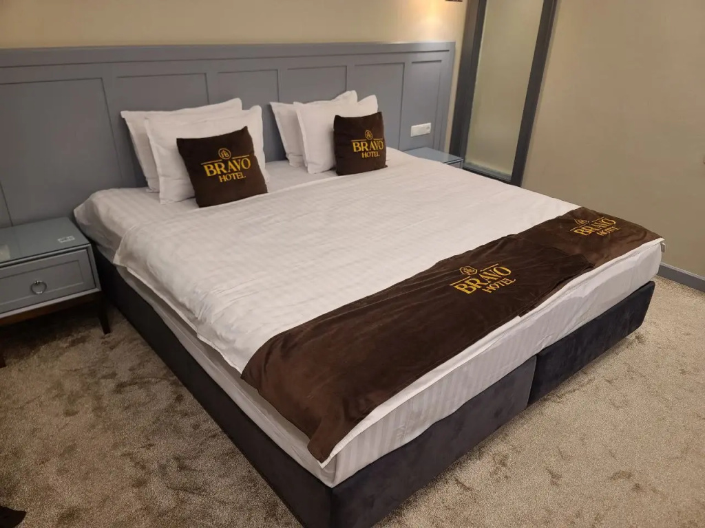 Bravo Hotel