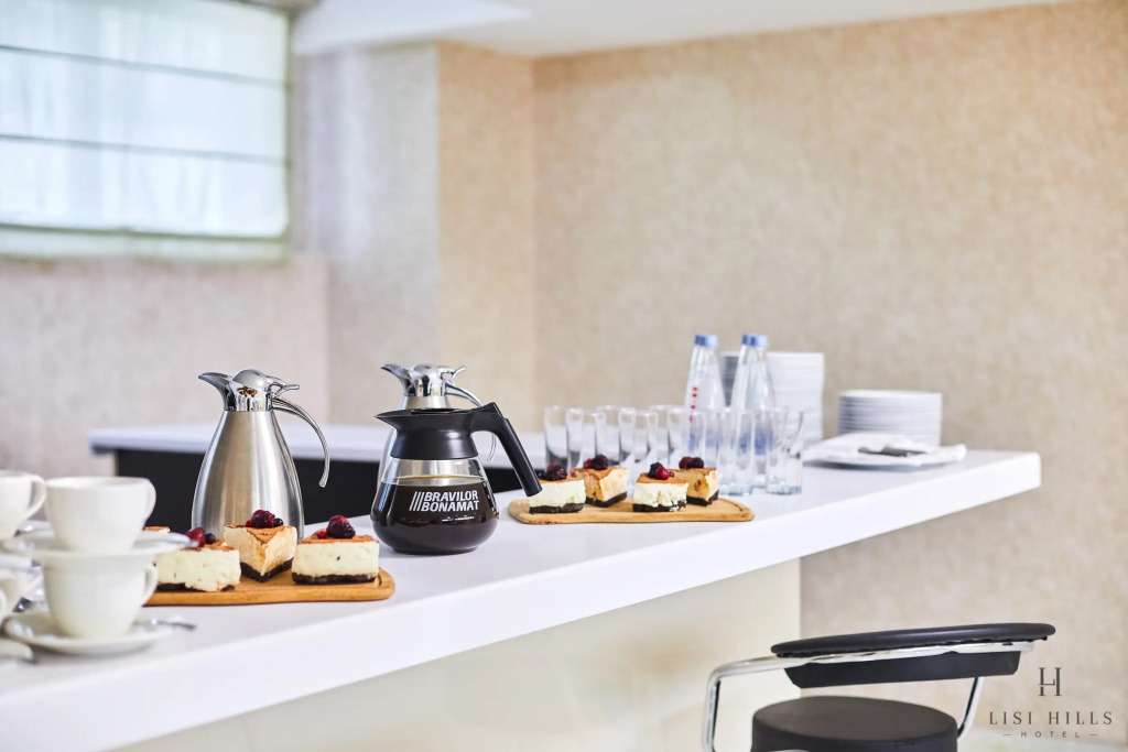 Lisi Hills Hotel