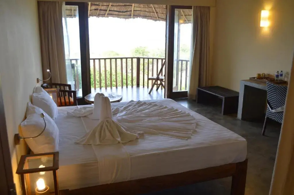 Отель Giman Free Beach Resort