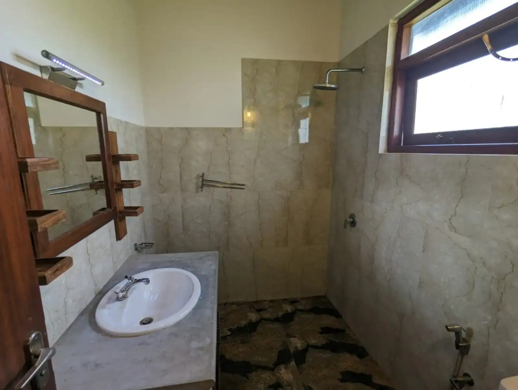 Green View Villa