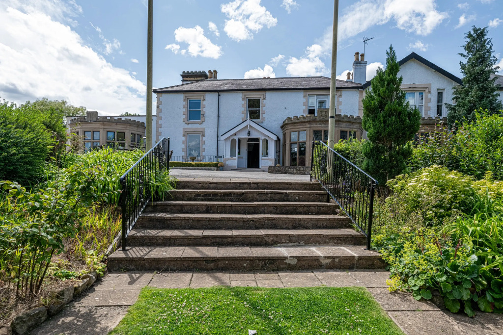 Отель Northop Hall Country House