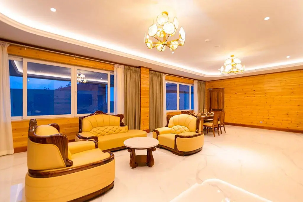 Отель Hotel Araliya Red -Nuwara Eliya